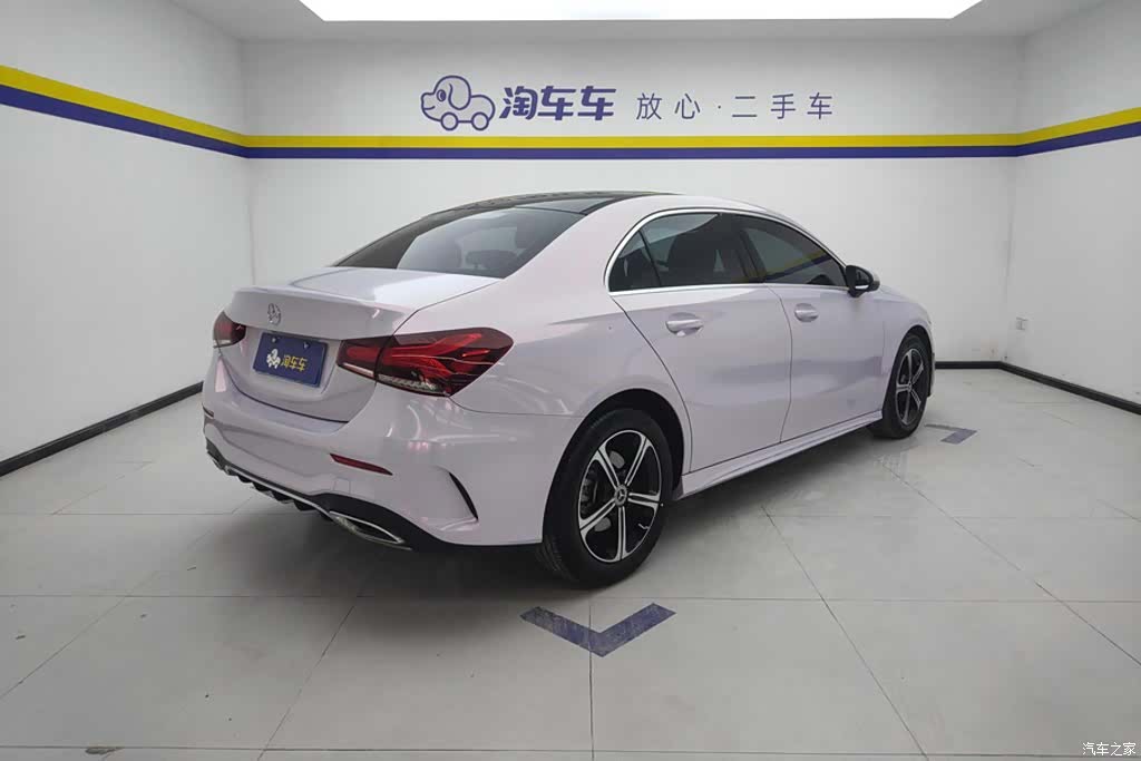 Mercedes-Benz A-Class, 2023 3