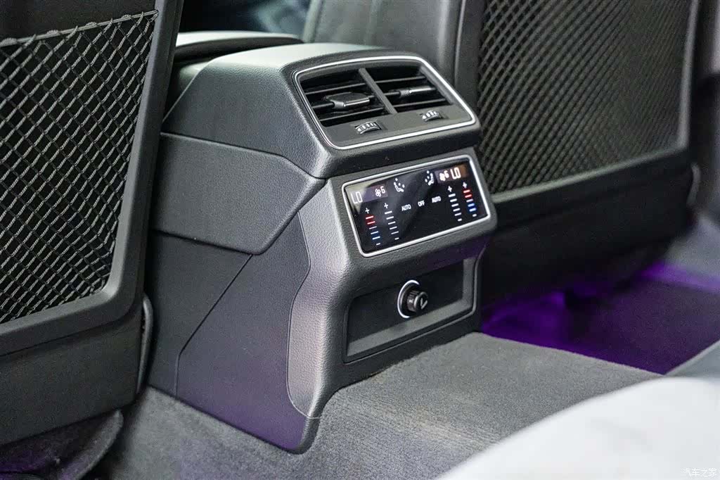 Audi A6L, 2019 19