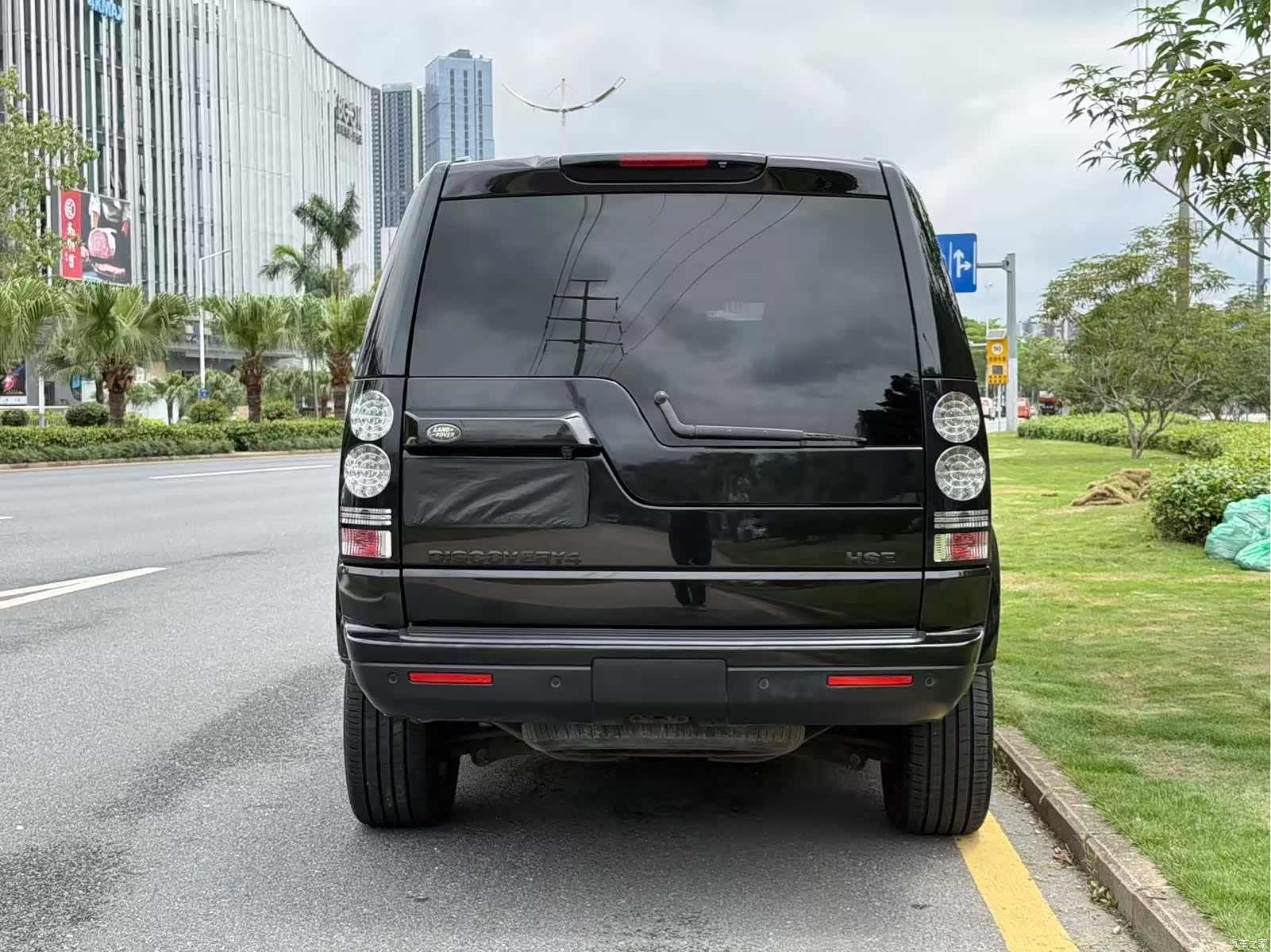 Land Rover Discovery, 2015 все фото
