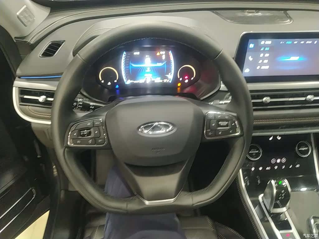 Chery Tiggo 8, 2026 11