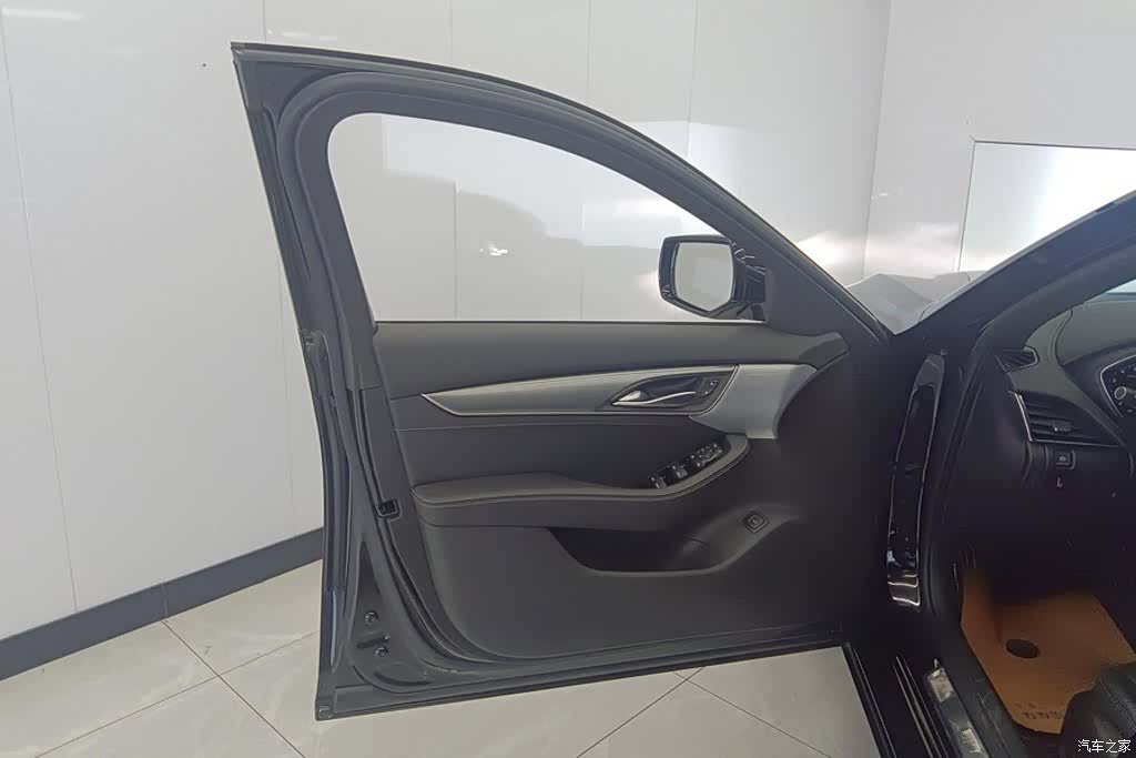 Cadillac CT5, 2023 7