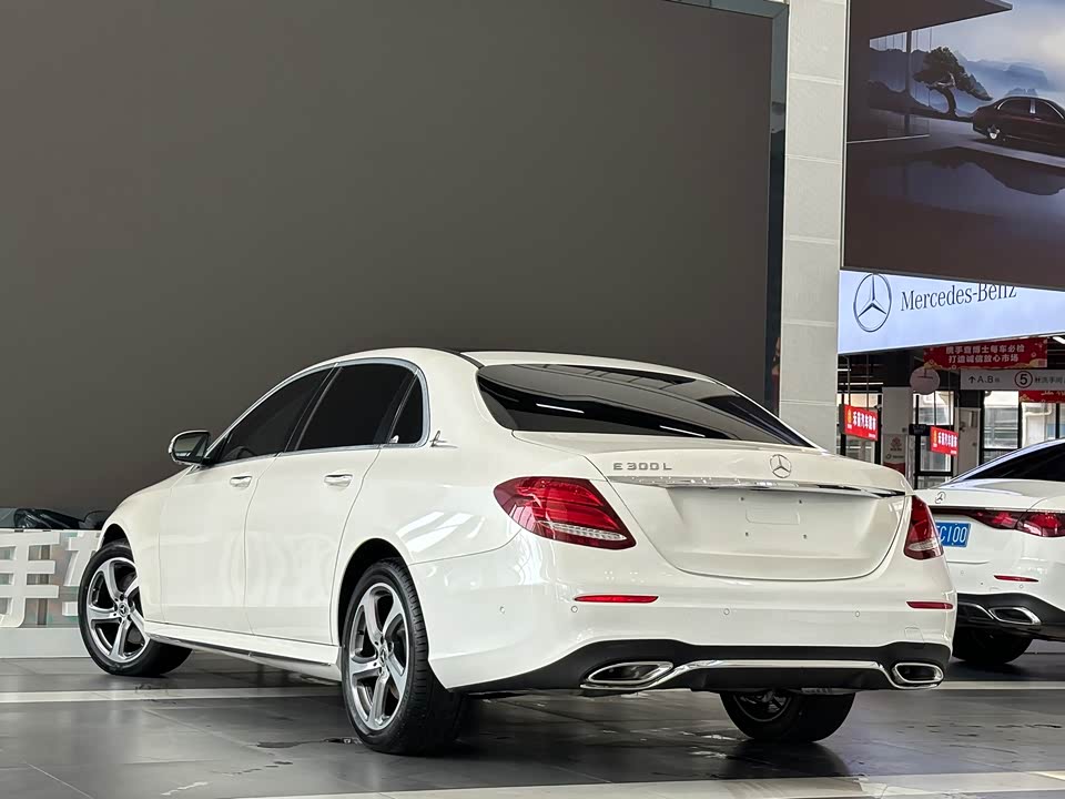 Mercedes-Benz E-class Mercedes-Benz E-class