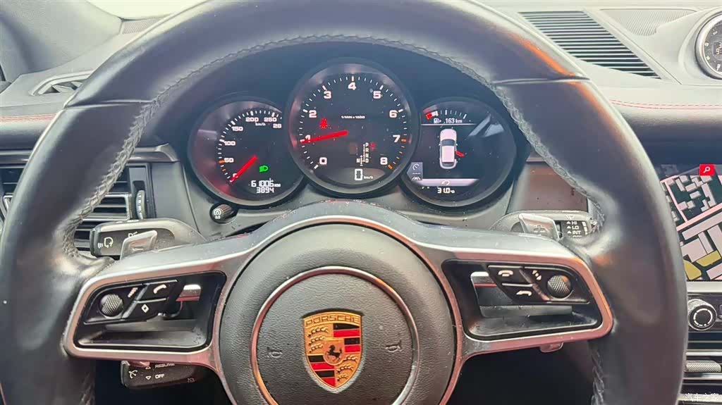 Porsche Macan, 2021 9