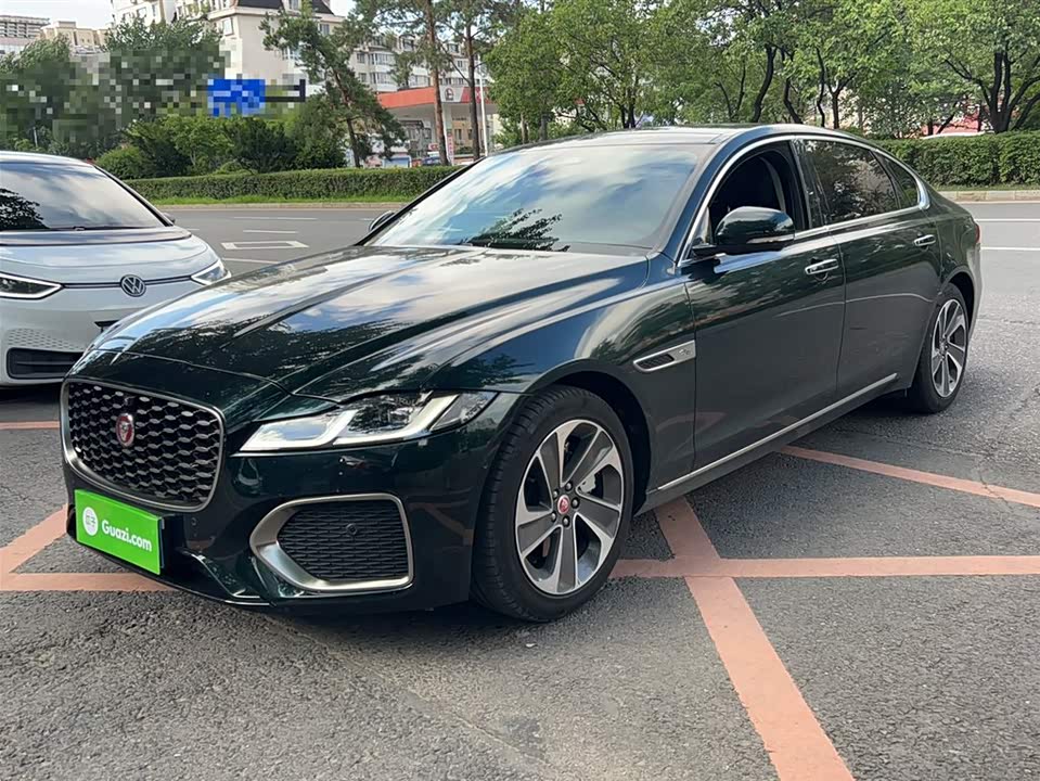 Jaguar XFL