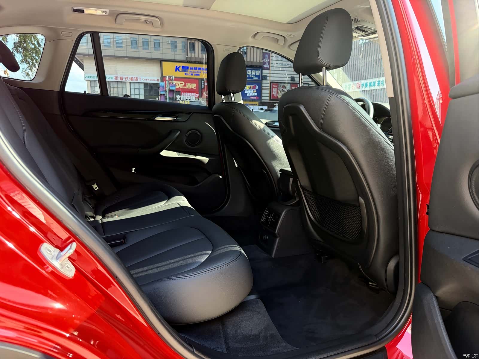 BMW X1, 2018 11