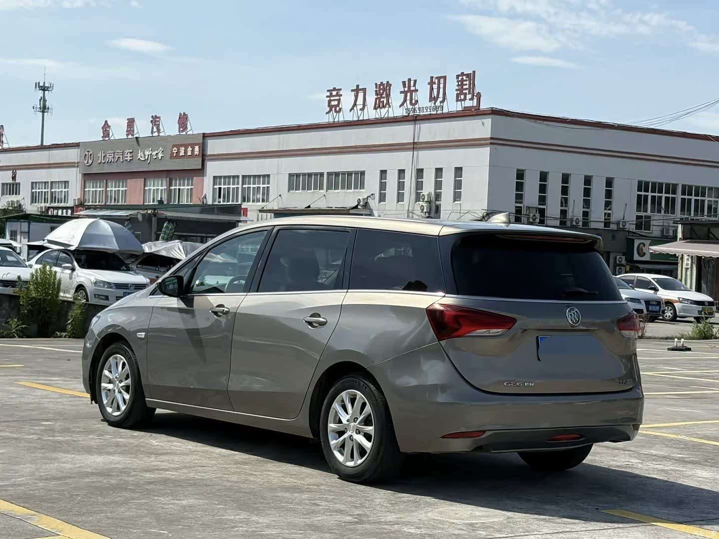 Buick GL6, 2021 все фото
