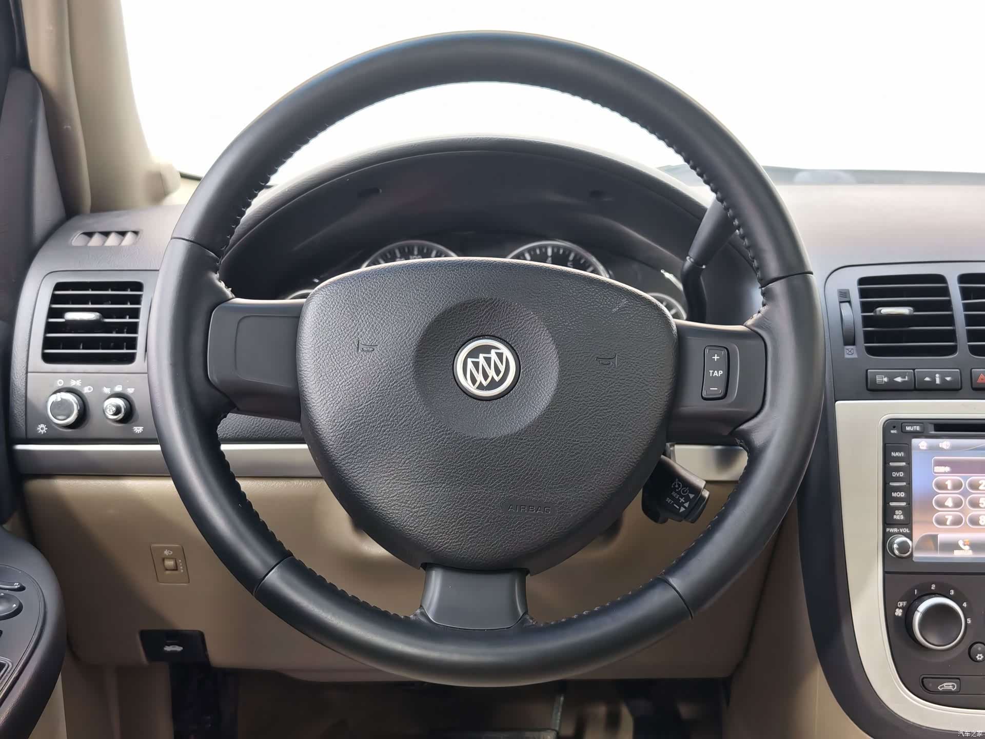 Buick GL8, 2014 15