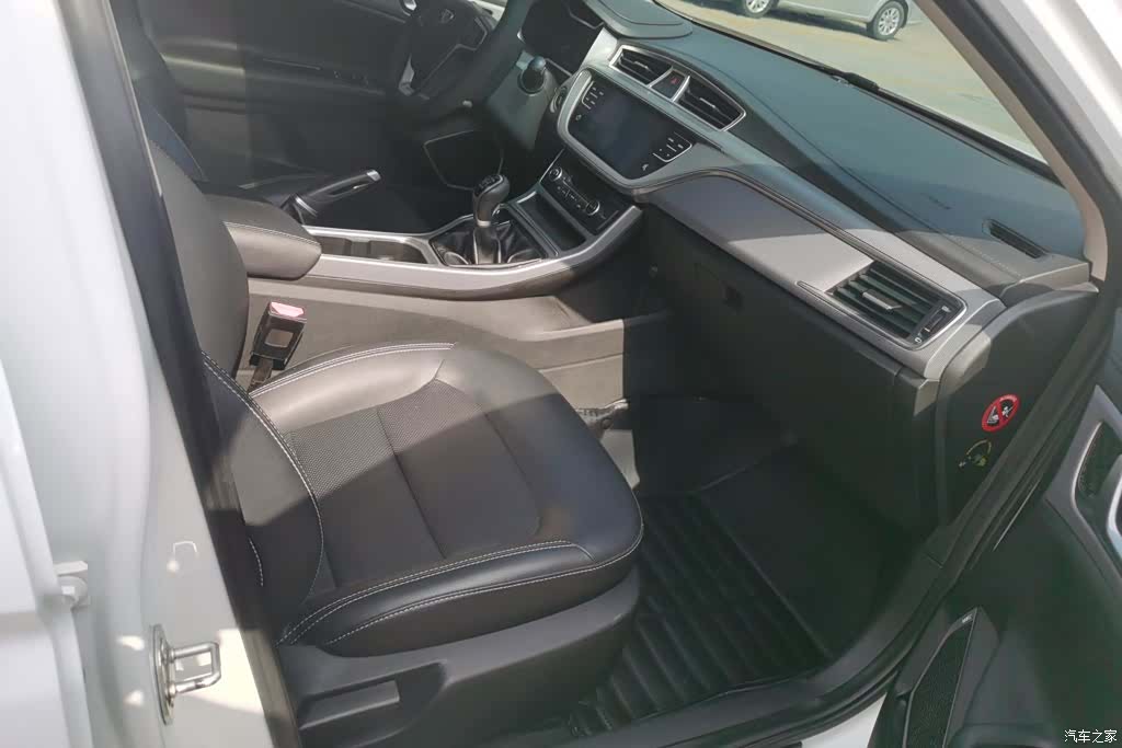 Geely Emgrand, 2018 8