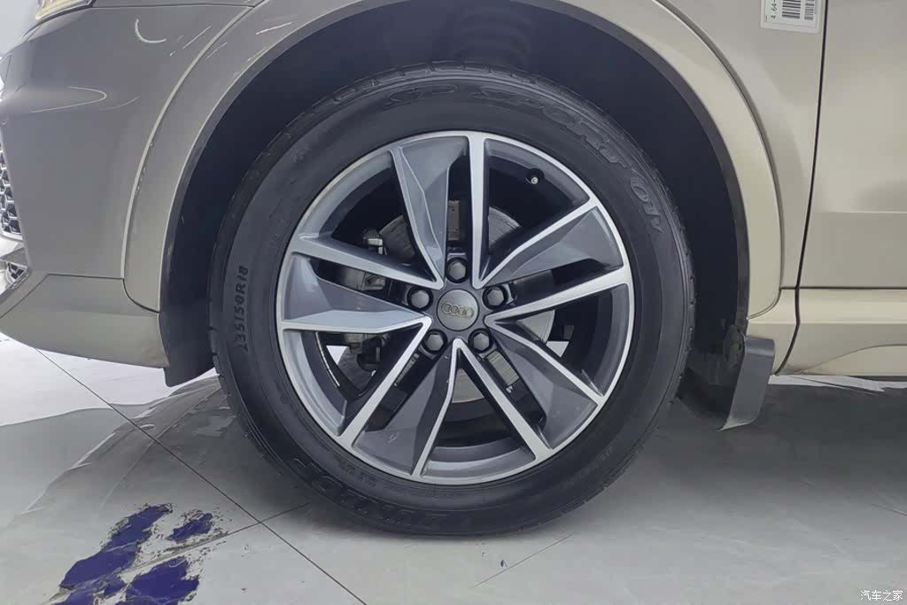 Audi Q3, 2019 6