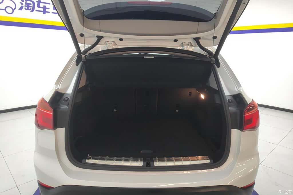 BMW X1, 2019 4