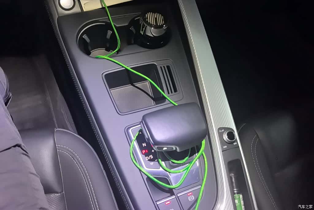 Audi A4L, 2021 16