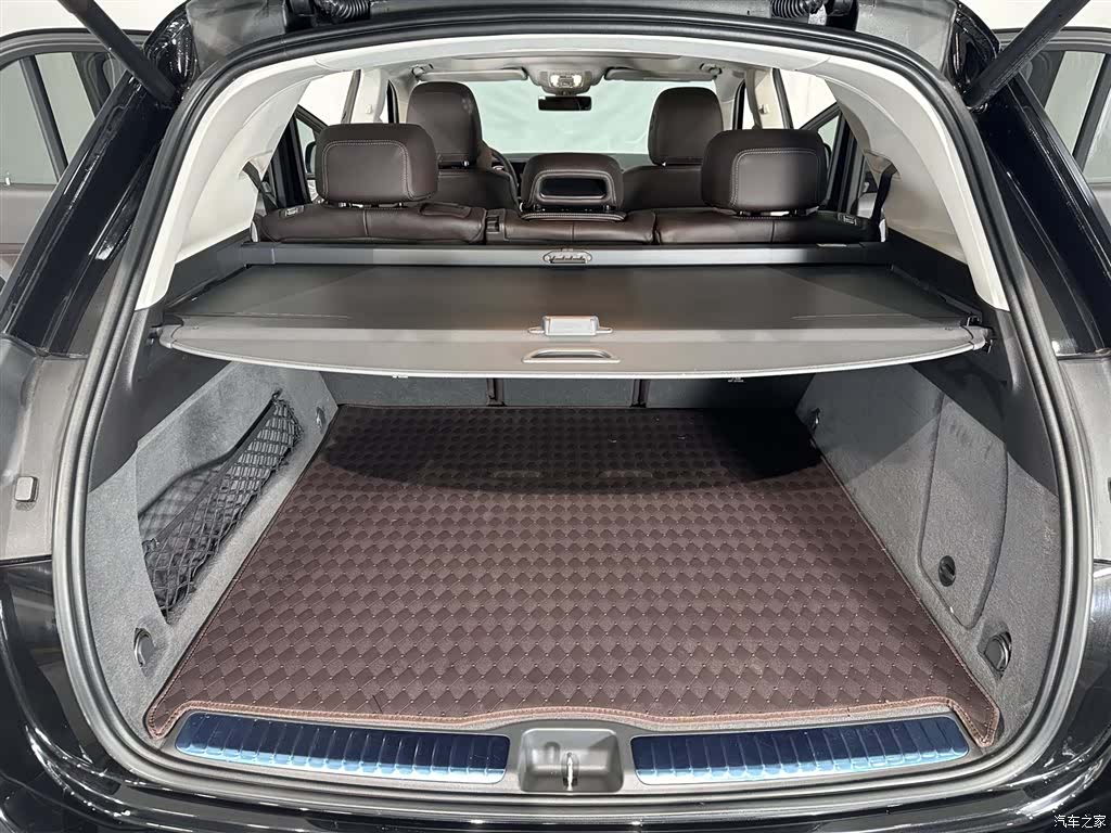 Mercedes-Benz GLE, 2019 16