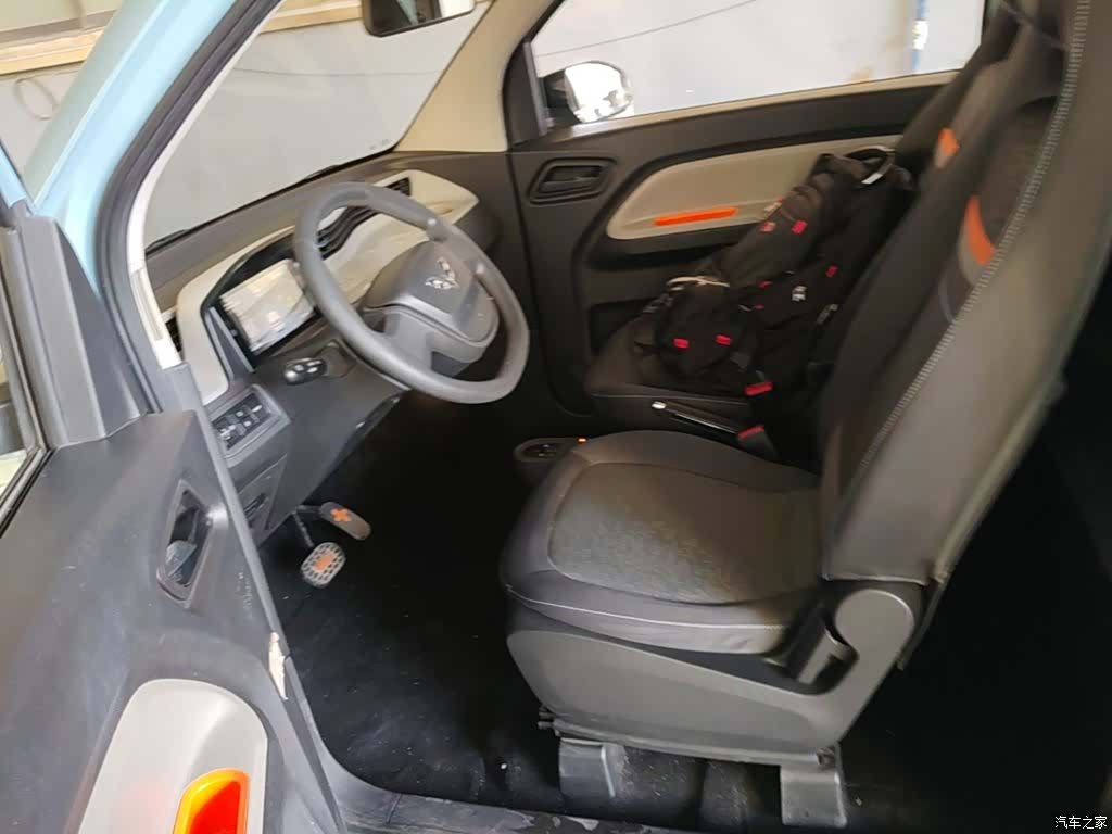 Wuling MINIEV, 2021 15