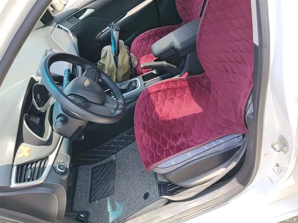 Chevrolet 320, 2019 15