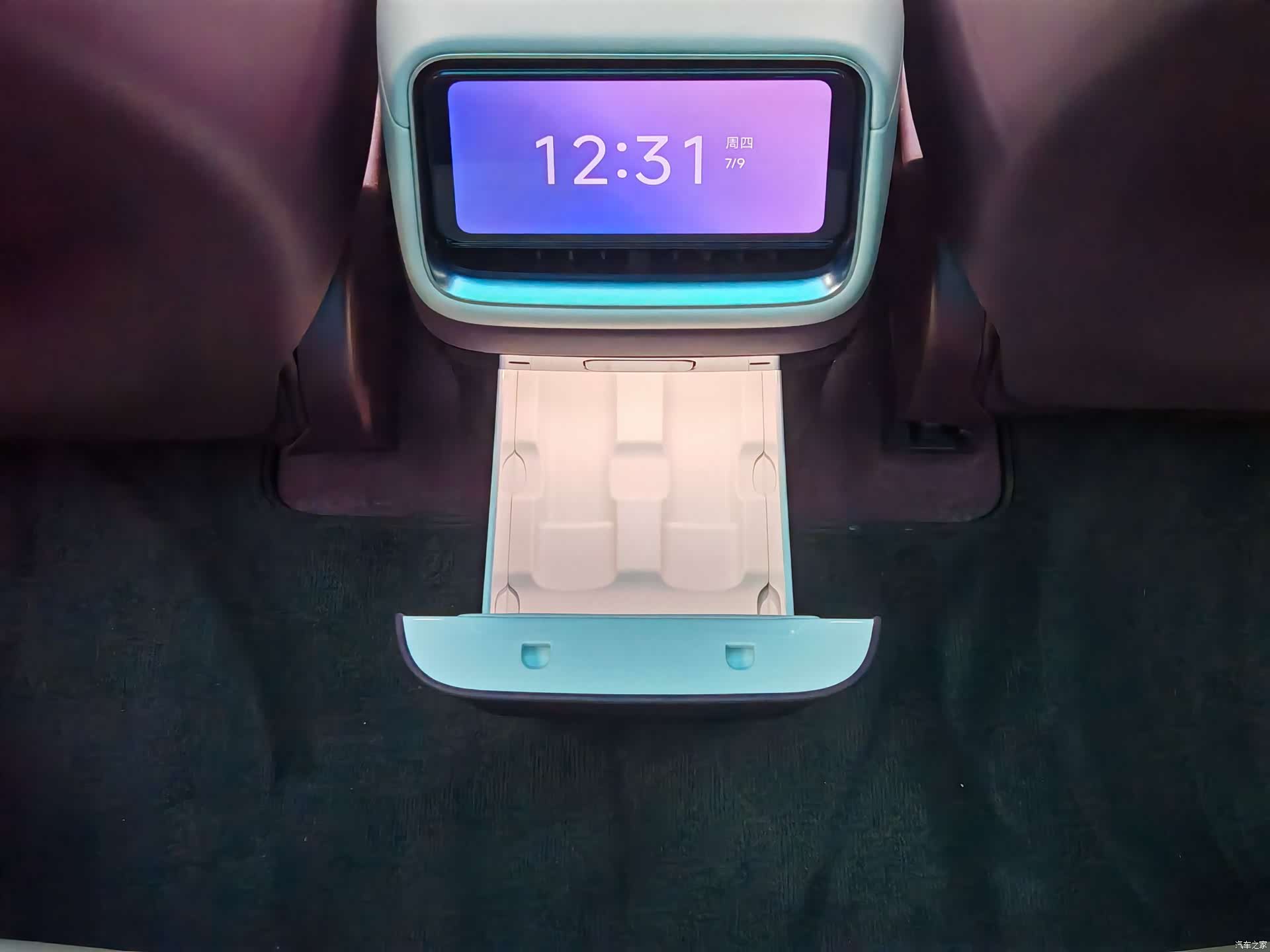 Xiaomi YU7, 2025 10