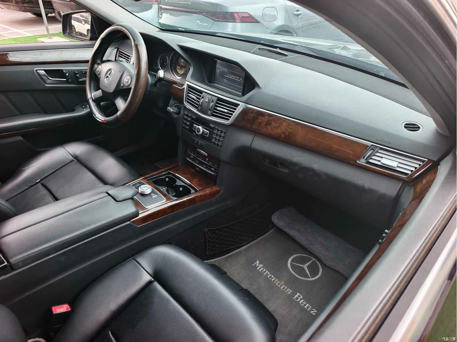 Mercedes-Benz E-Class, 2012 14