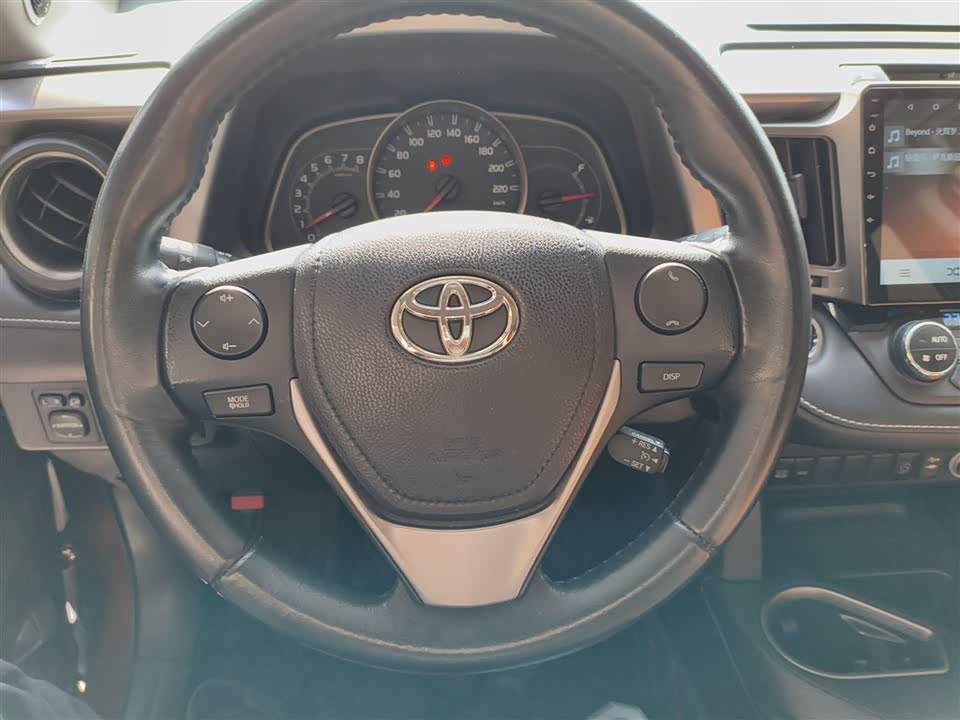 Toyota RAV4 Rongfang
