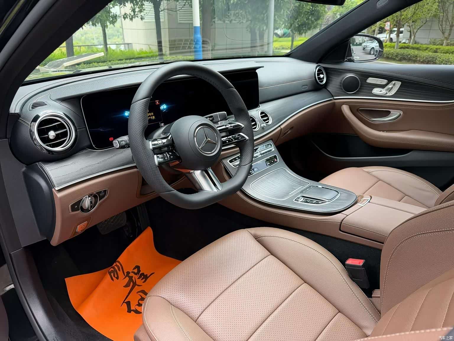 Mercedes-Benz E-Class, 2021 4