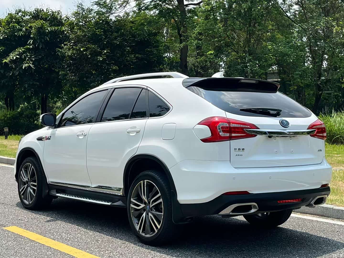 BYD Tang, 2017 11