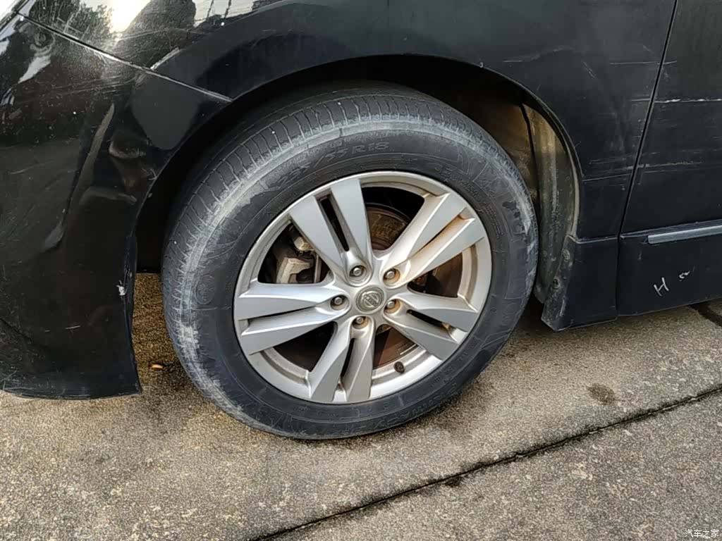 Nissan SL, 2017 23