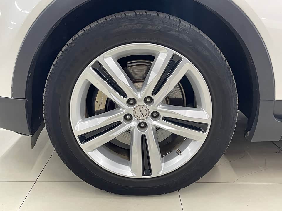 Zotye T700