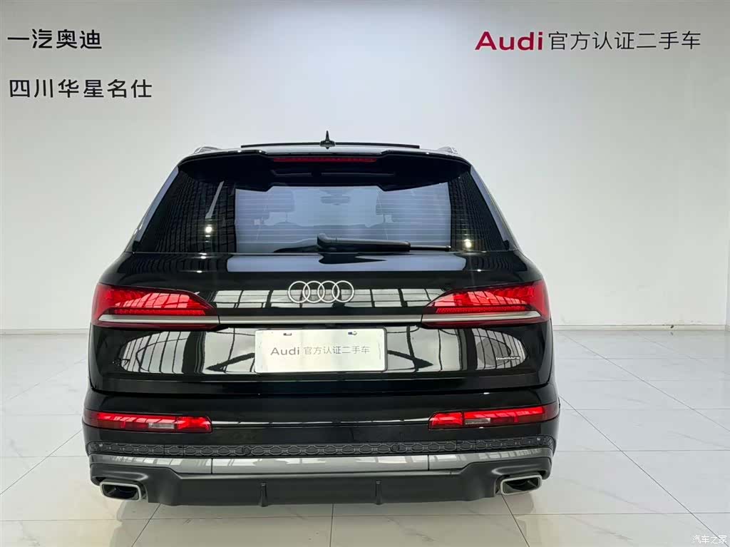 Audi Q7, 2025 все фото