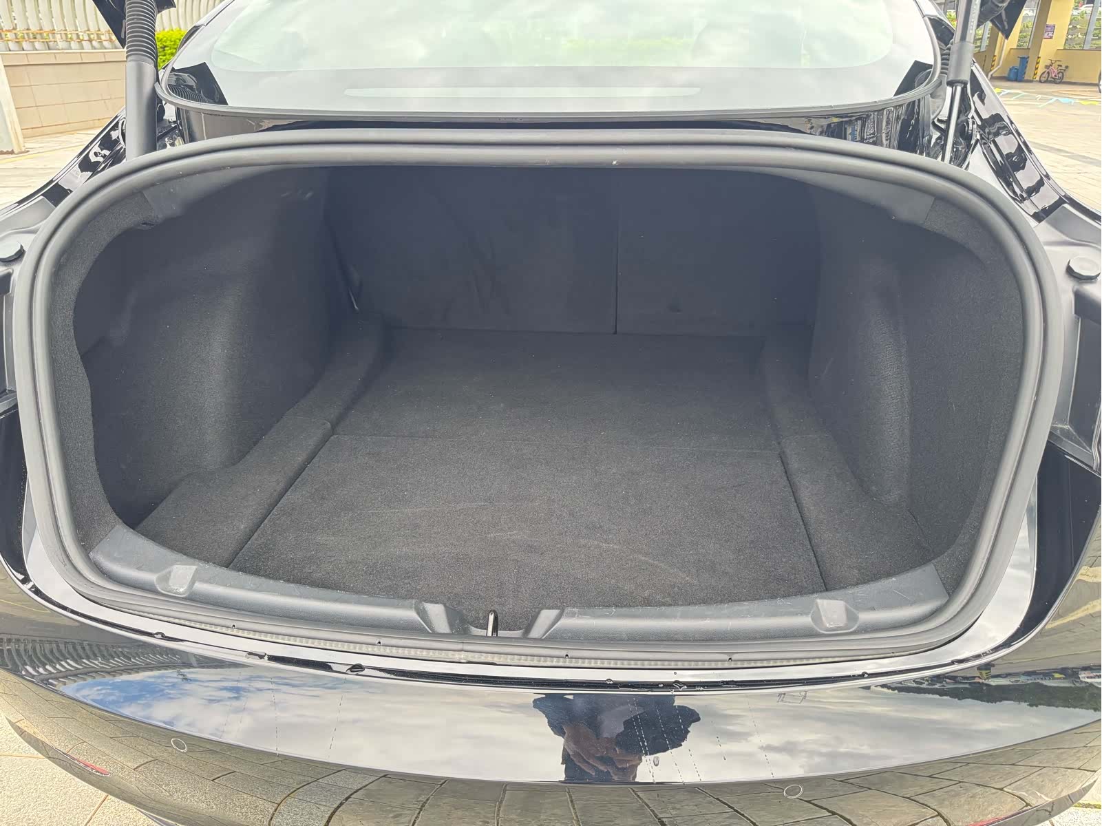 Tesla Model 3, 2023 16