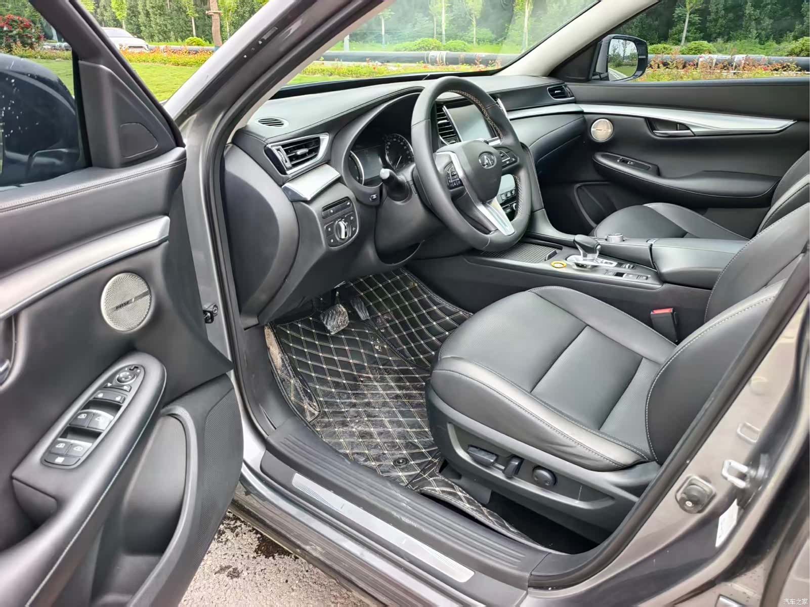 Infiniti QX50, 2018 все фото