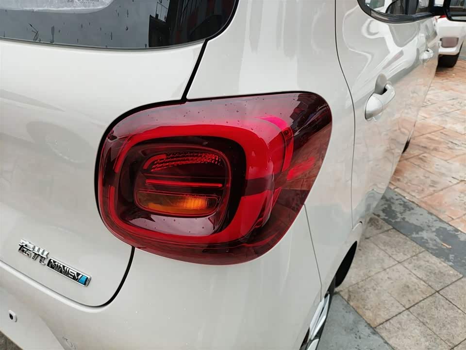 Wuling Hongguang MINIEV