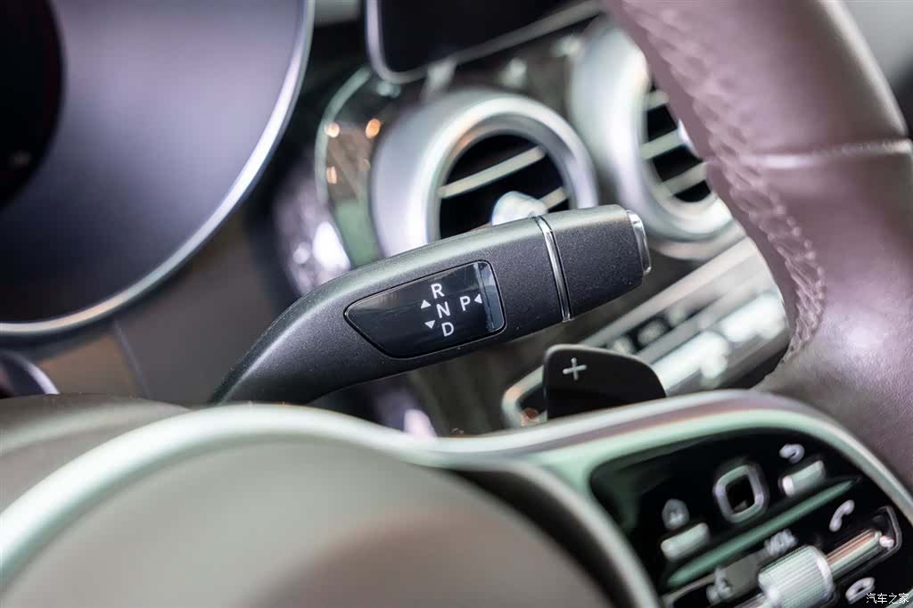 Mercedes-Benz GLC, 2021 13