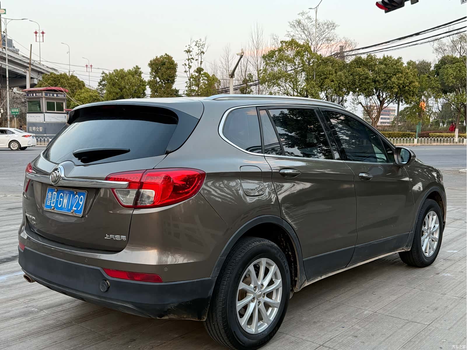 Buick Envision Plus, 2017 4