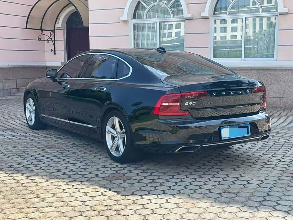 Volvo S90, 2017 6