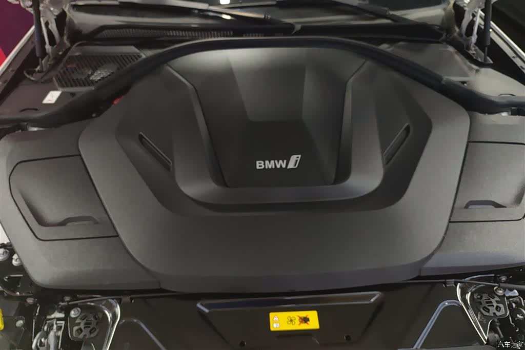 BMW i3, 2024 10