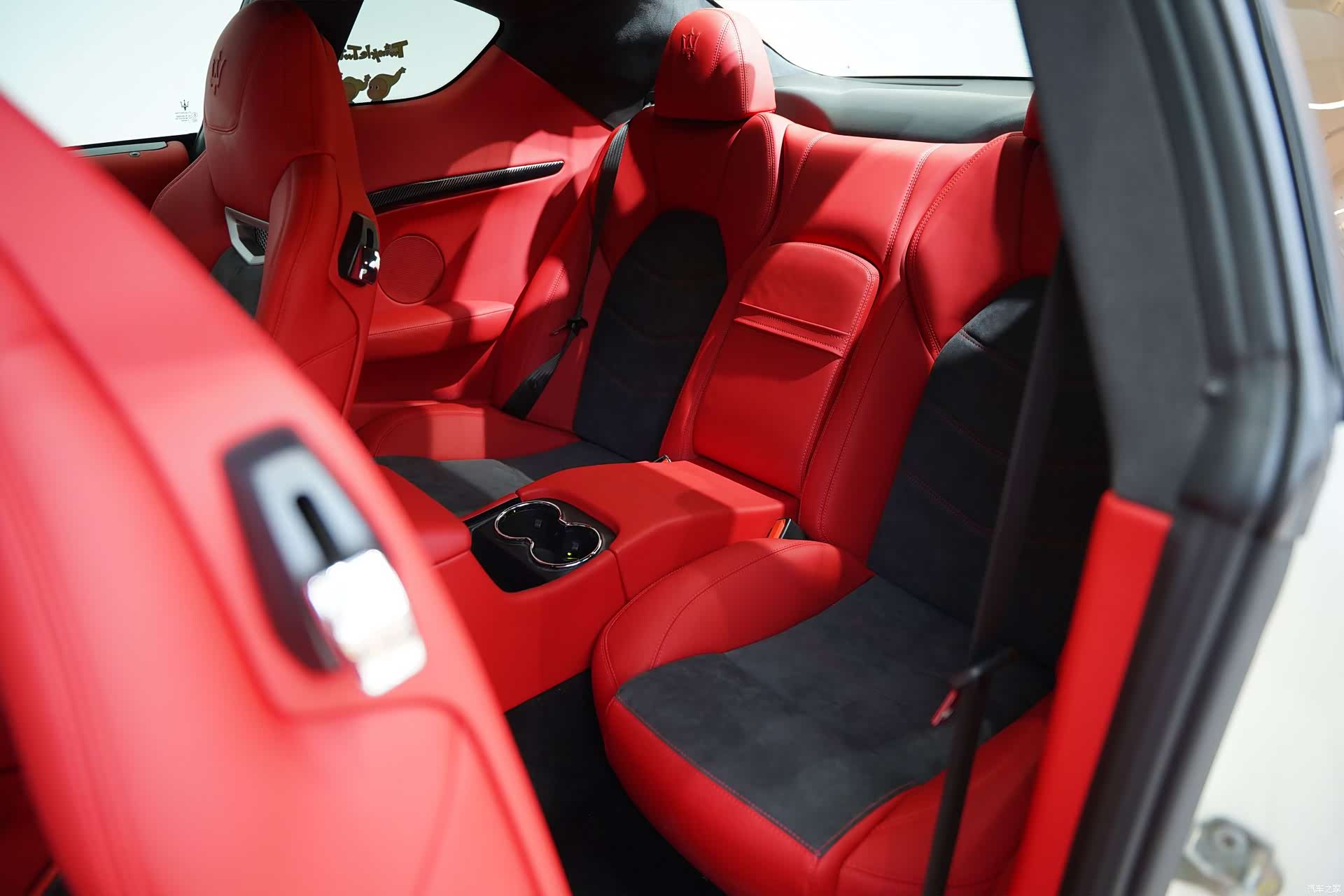 Maserati GranTurismo, 2014 14
