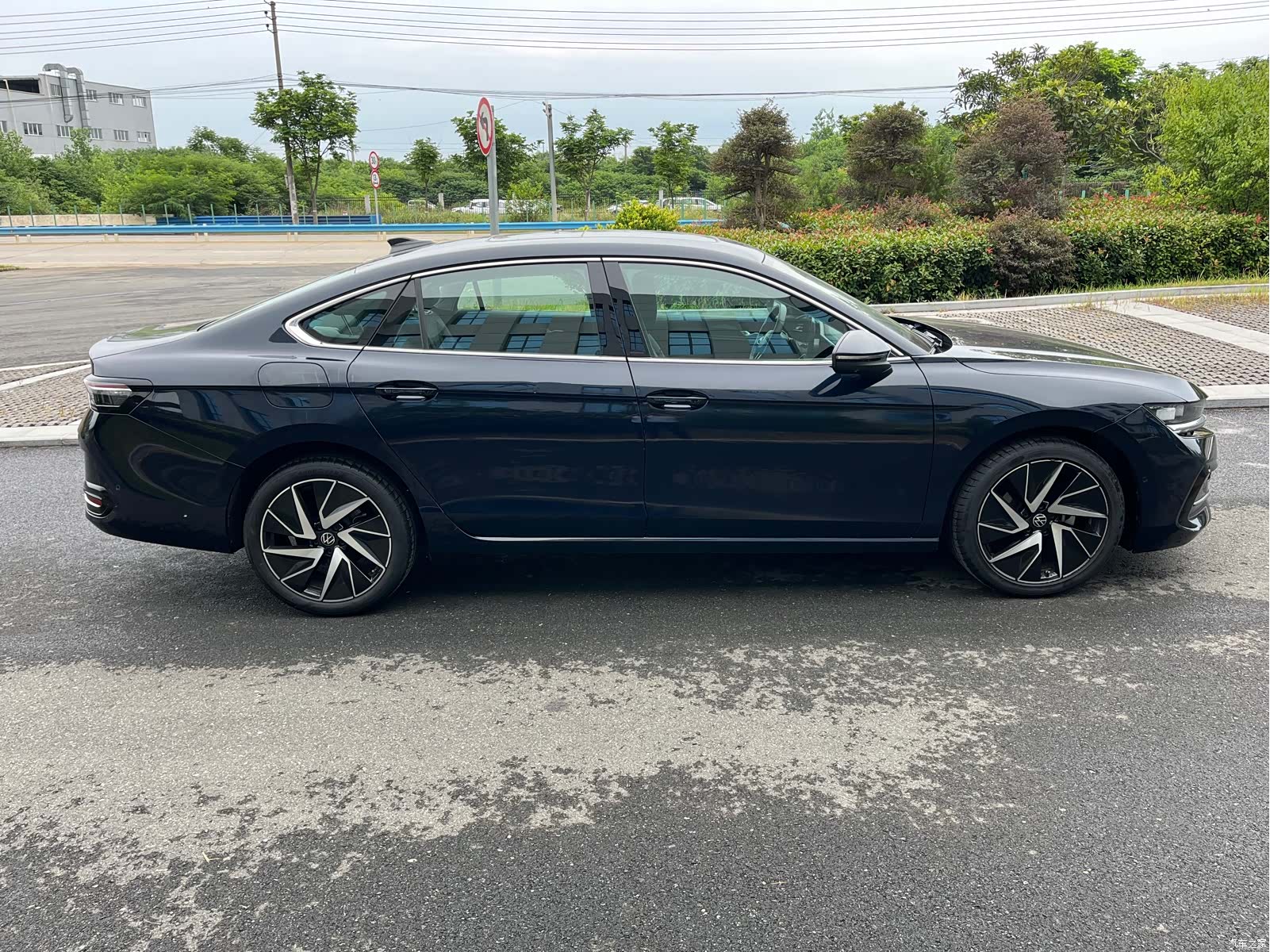 Volkswagen Magotan, 2024 6
