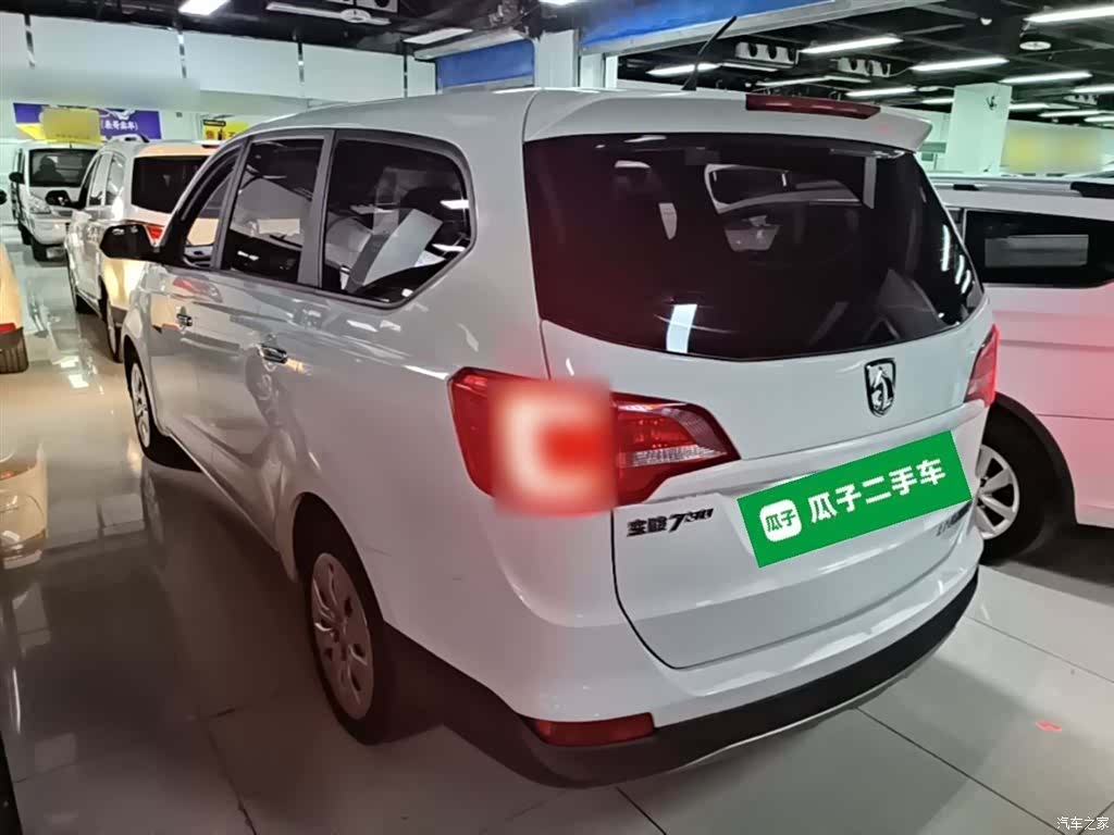 Wuling 730, 2017 все фото