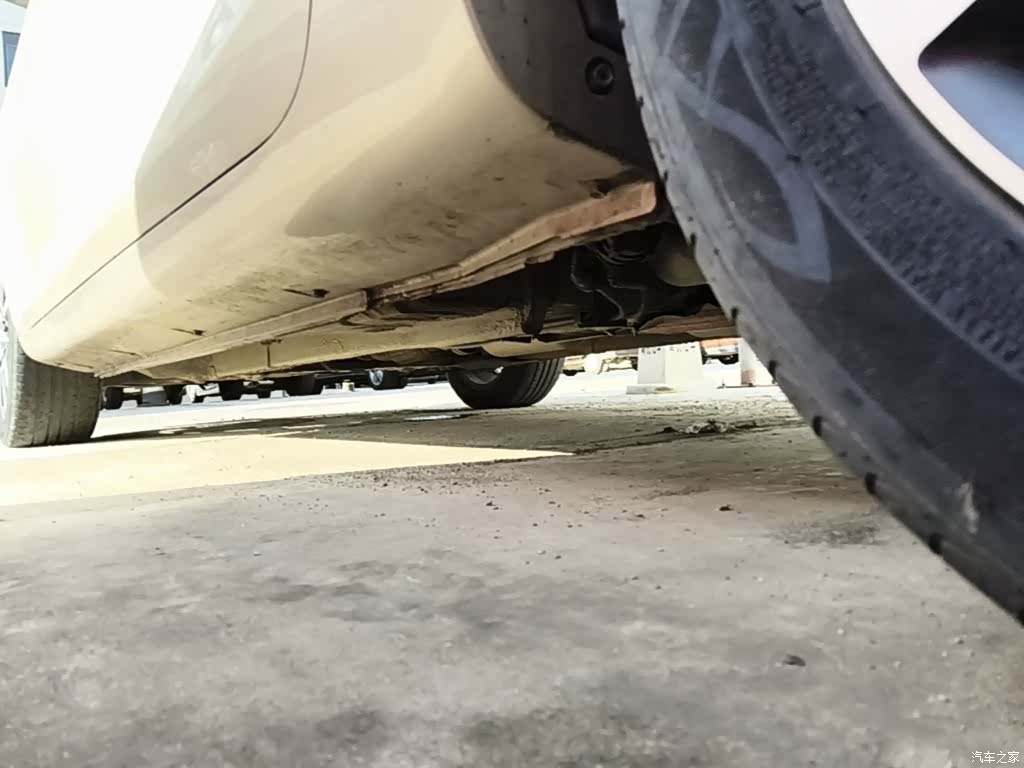 Geely Emgrand, 2019 22