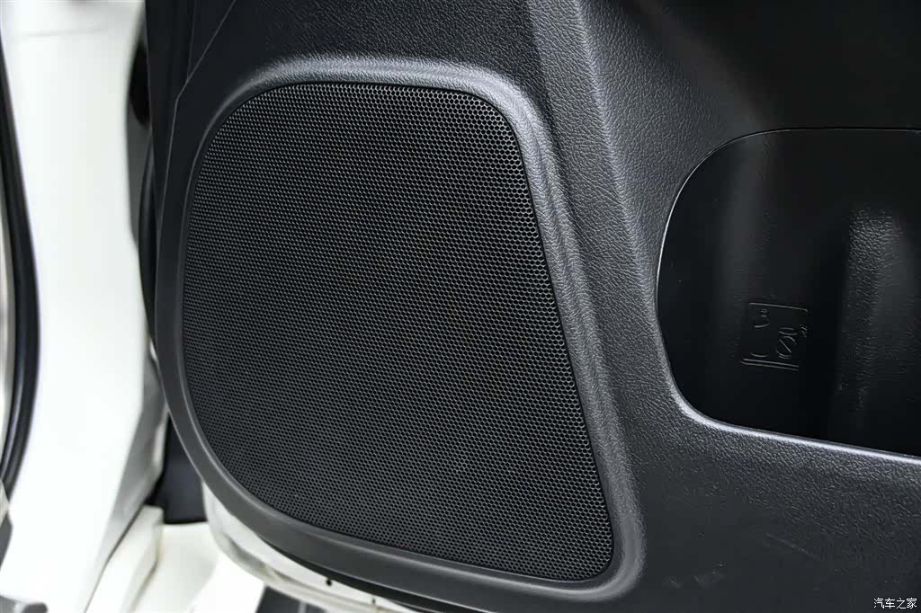 Toyota Prado, 2019 28