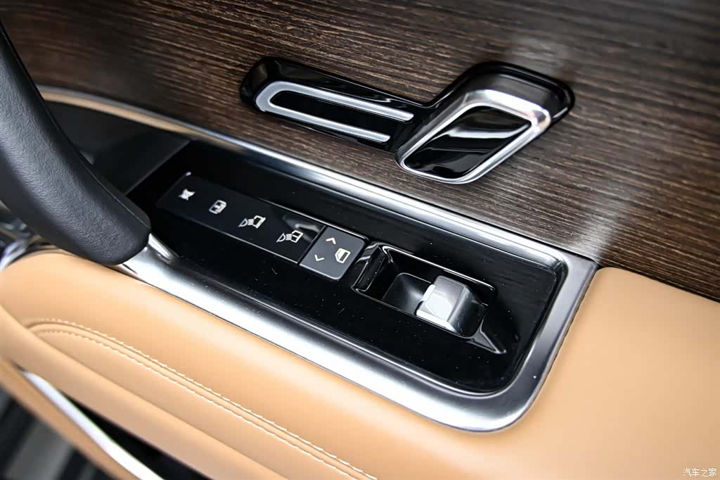 Land Rover Range Rover, 2024 25