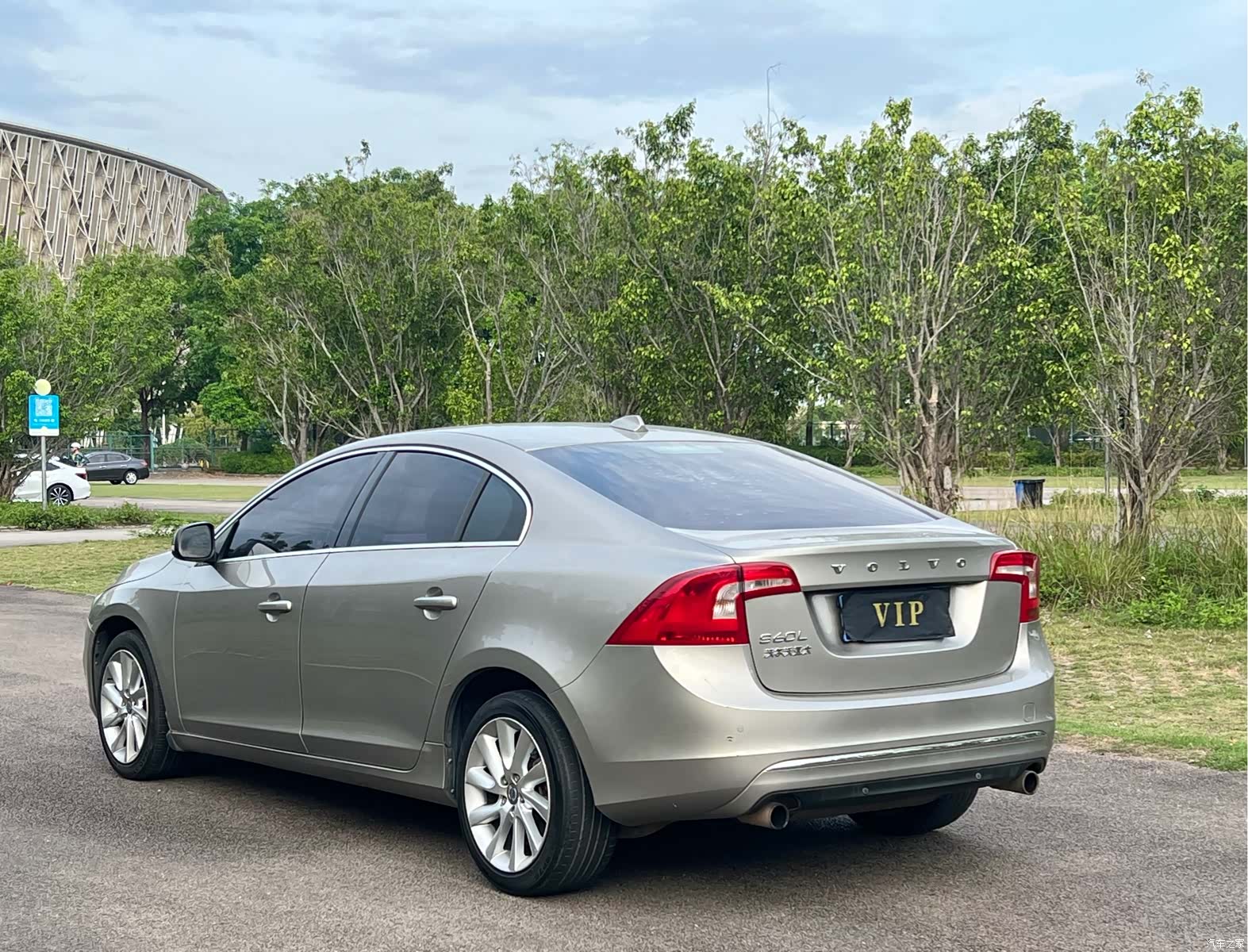 Volvo S60, 2015 7
