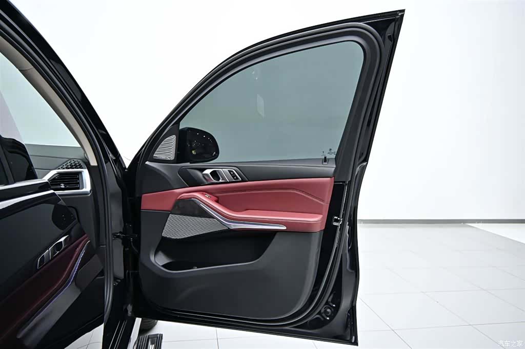 BMW X5, 2024 21