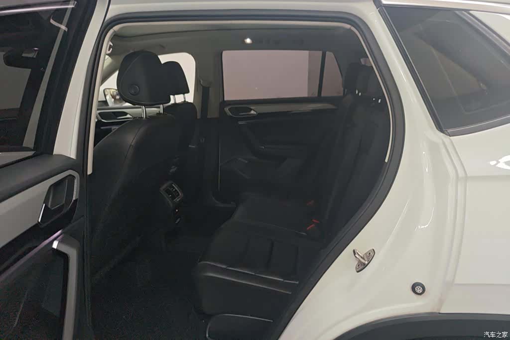 Volkswagen Tayron, 2020 11