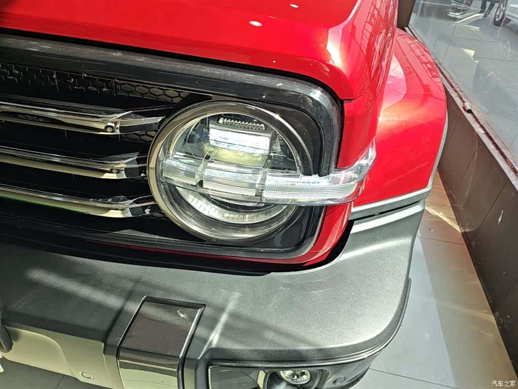 Tank 300, 2022 24