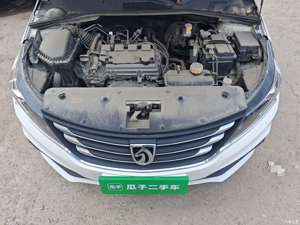 Wuling 310W, 2019 17