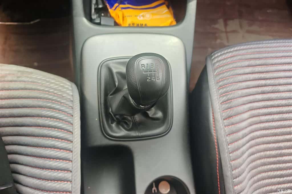 Kia K3, 2015 16