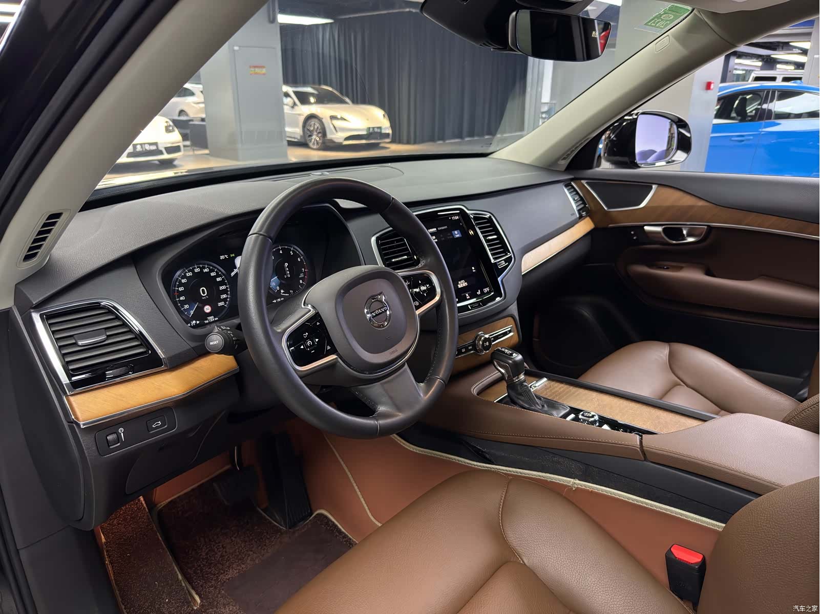 Volvo XC90, 2019 9