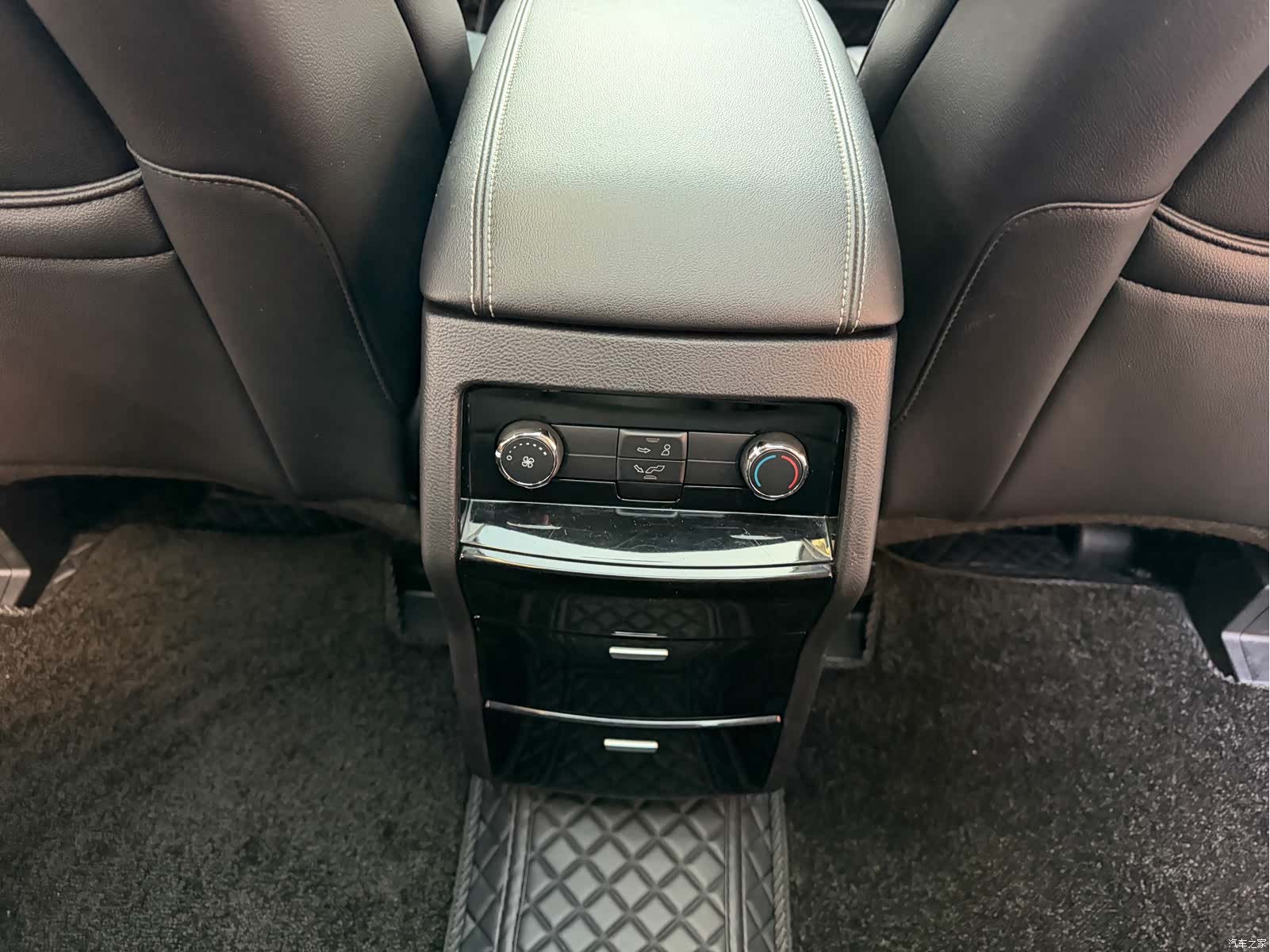 Ford Edge, 2018 15