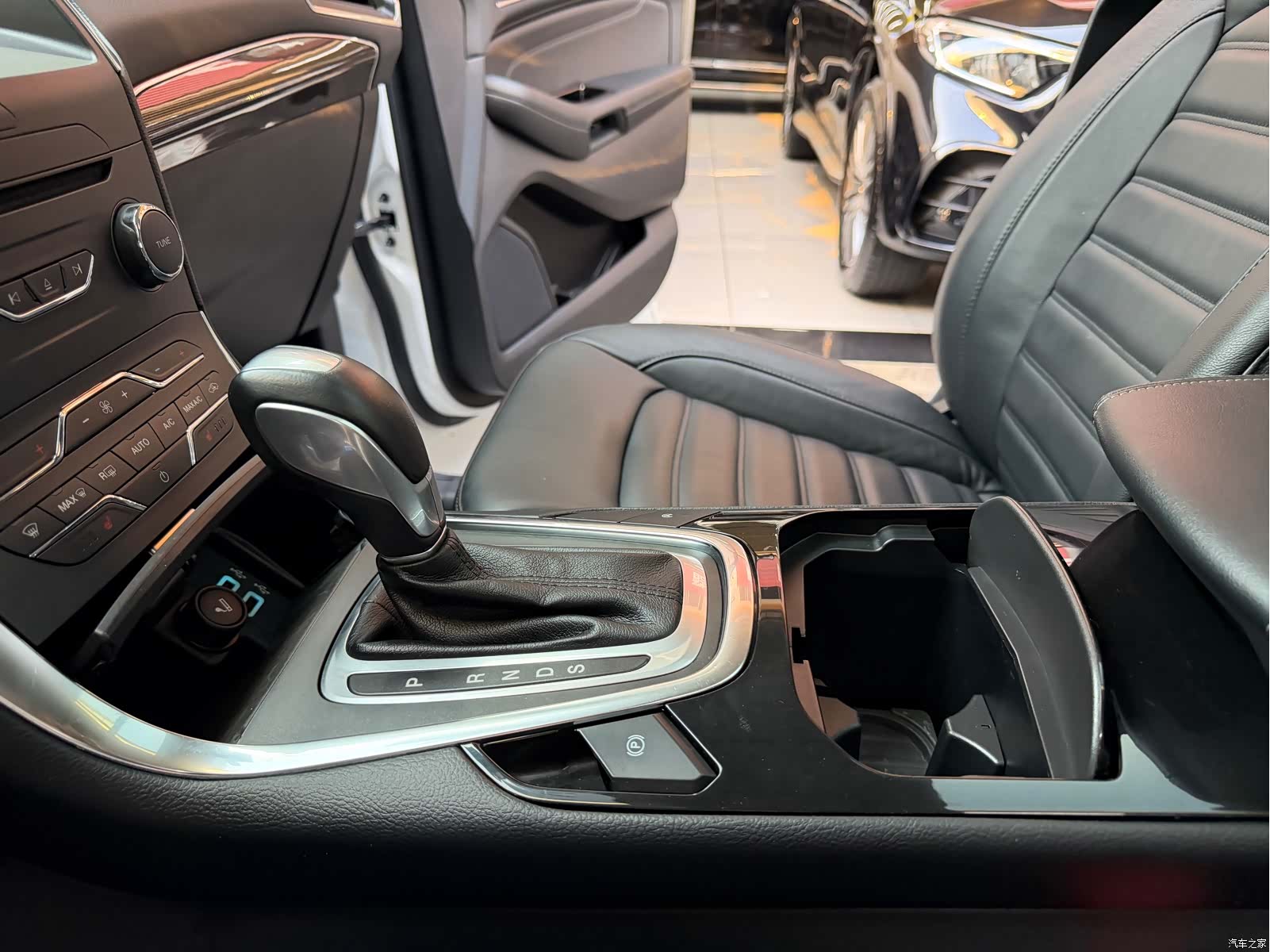 Ford Edge, 2018 21
