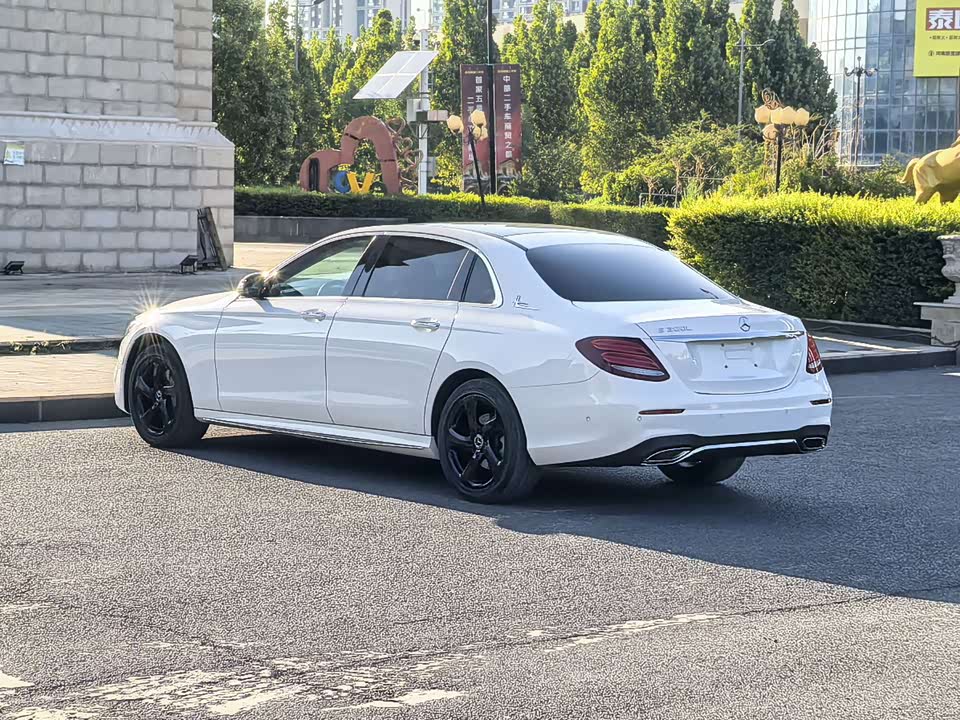 Mercedes-Benz E-class Mercedes-Benz E-class