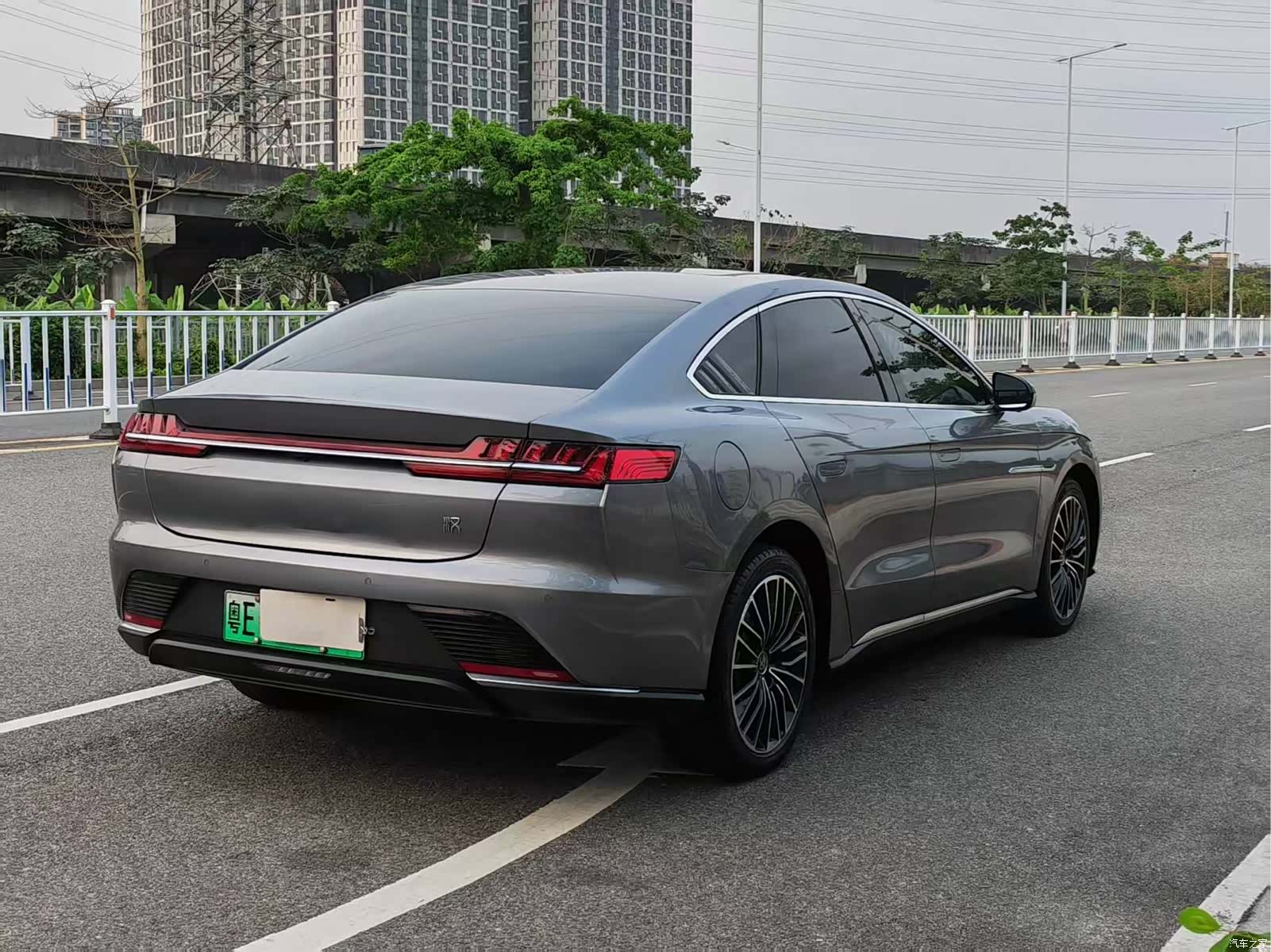 BYD Han, 2022 6